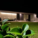 La Casa De Hierba - De Diseno Con Jardin Y Wifi Cerca De Playas De Vila *