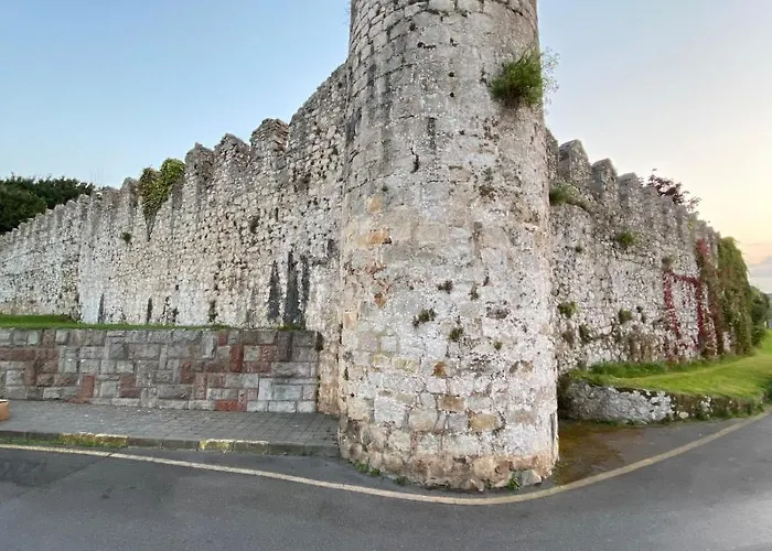 Villa La Casa De Hierba - De Diseno Con Jardin Y Wifi Cerca De Playas De