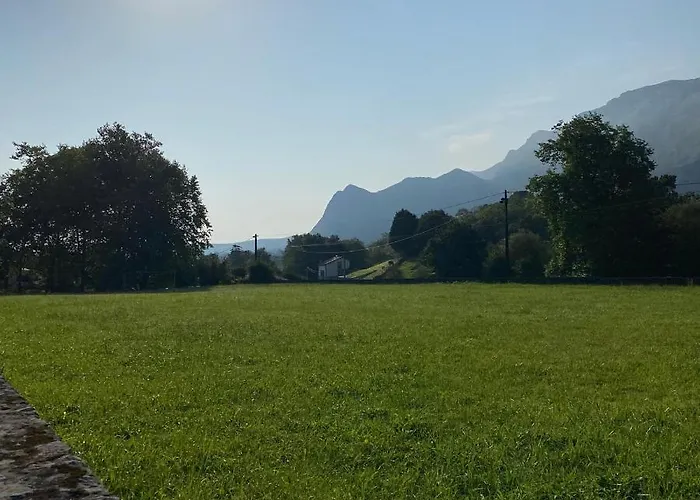 Villa La Casa De Hierba - De Diseno Con Jardin Y Wifi Cerca De Playas De *