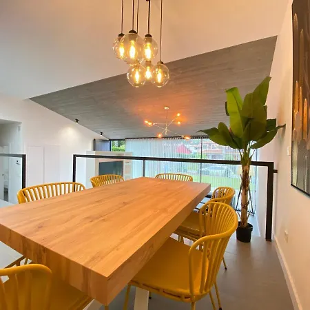 La Casa De Hierba - De Diseno Con Jardin Y Wifi Cerca De Playas De Villa