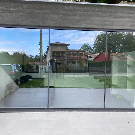 Villa La Casa De Hierba - De Diseno Con Jardin Y Wifi Cerca De Playas De *
